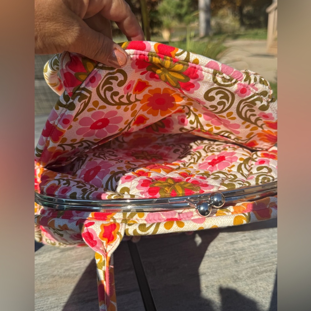 Vera Bradley Floral Quilted Shoulder Bag with Kisslock - Picture 8 of 13